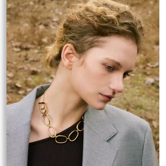 Modern Chunky Gold Plated Chain Necklace – 16.9” Stainless Steel - Picture 9 of 16